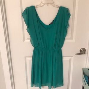 NWT Green a-line fluttery dress